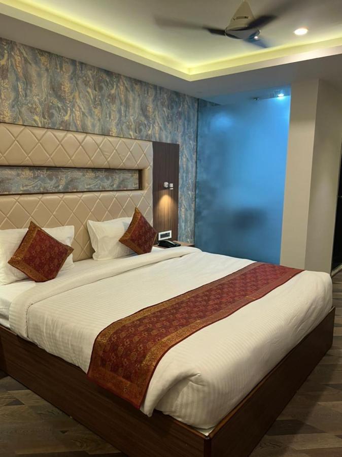 The Triumph Hotel 瓦拉纳西 外观 照片
