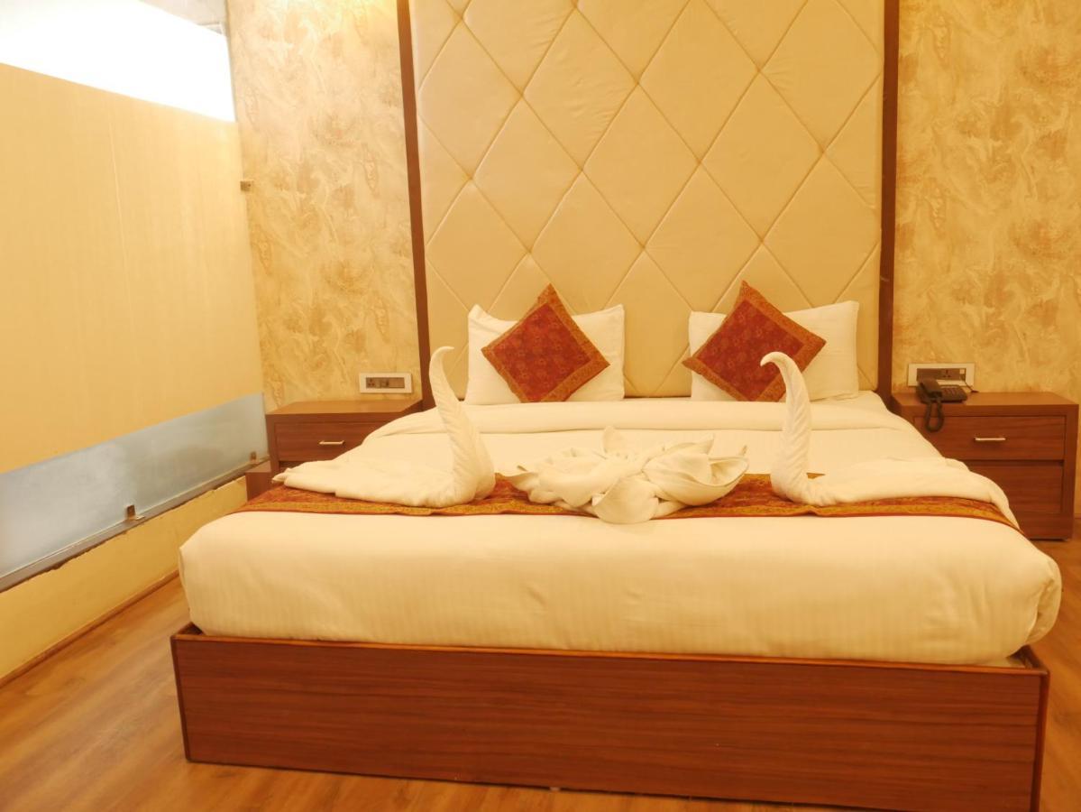 The Triumph Hotel 瓦拉纳西 外观 照片