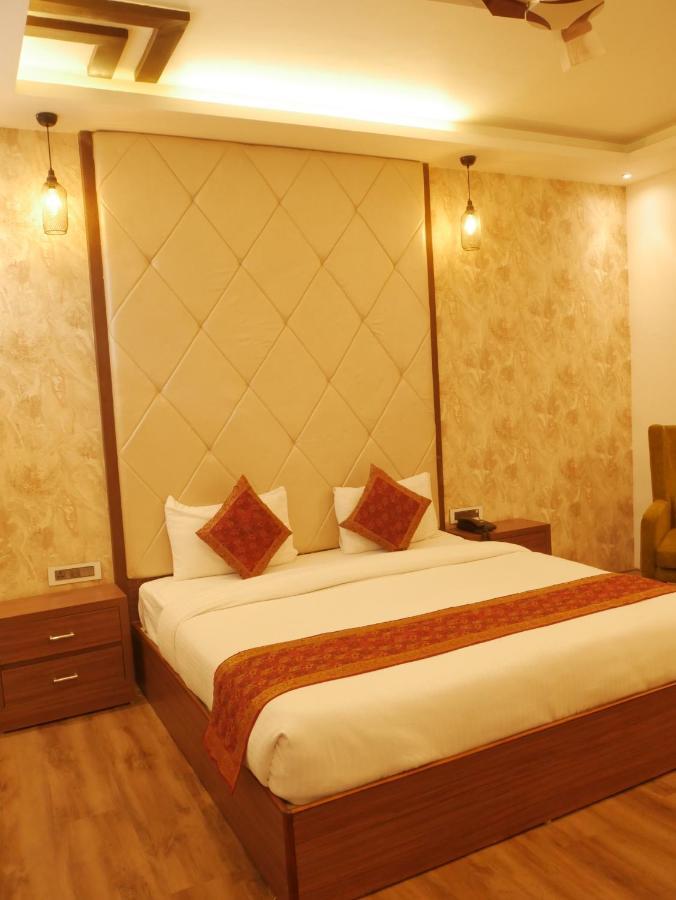 The Triumph Hotel 瓦拉纳西 外观 照片