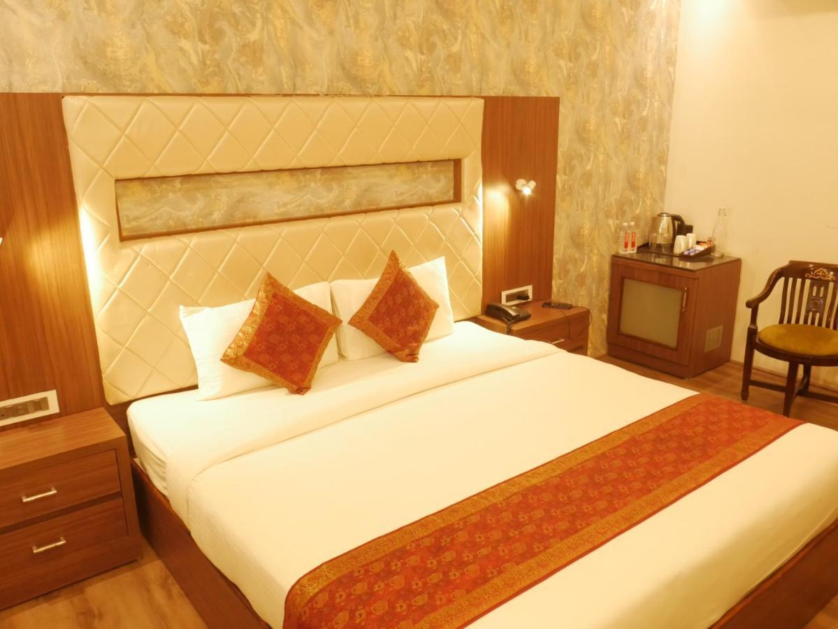 The Triumph Hotel 瓦拉纳西 外观 照片