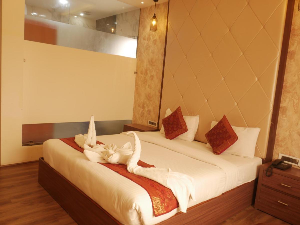 The Triumph Hotel 瓦拉纳西 外观 照片