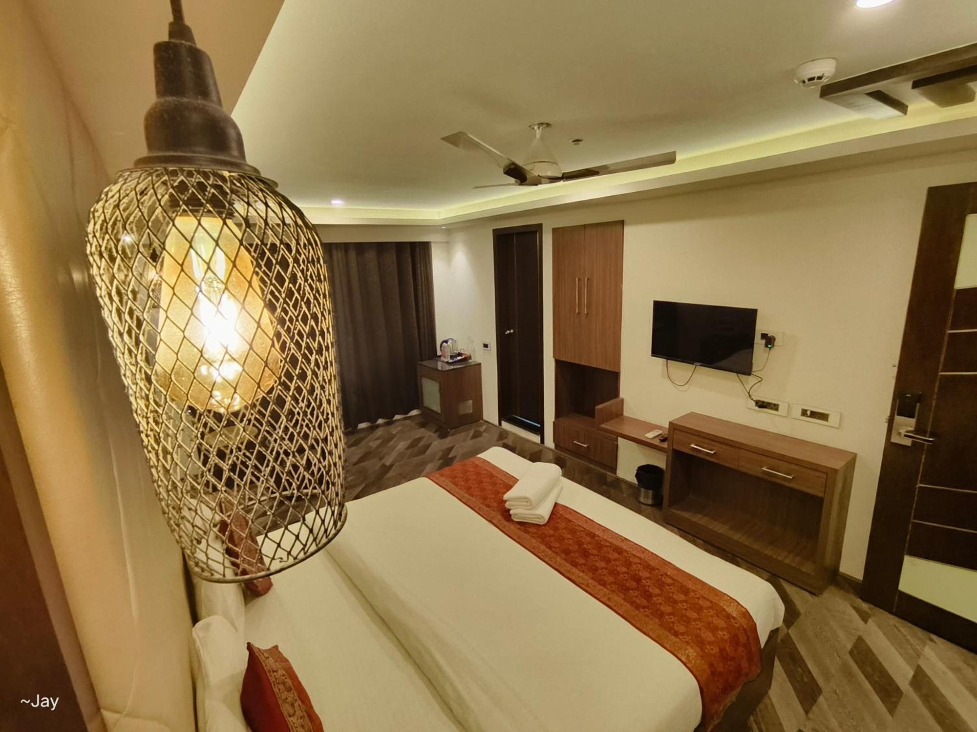 The Triumph Hotel 瓦拉纳西 外观 照片