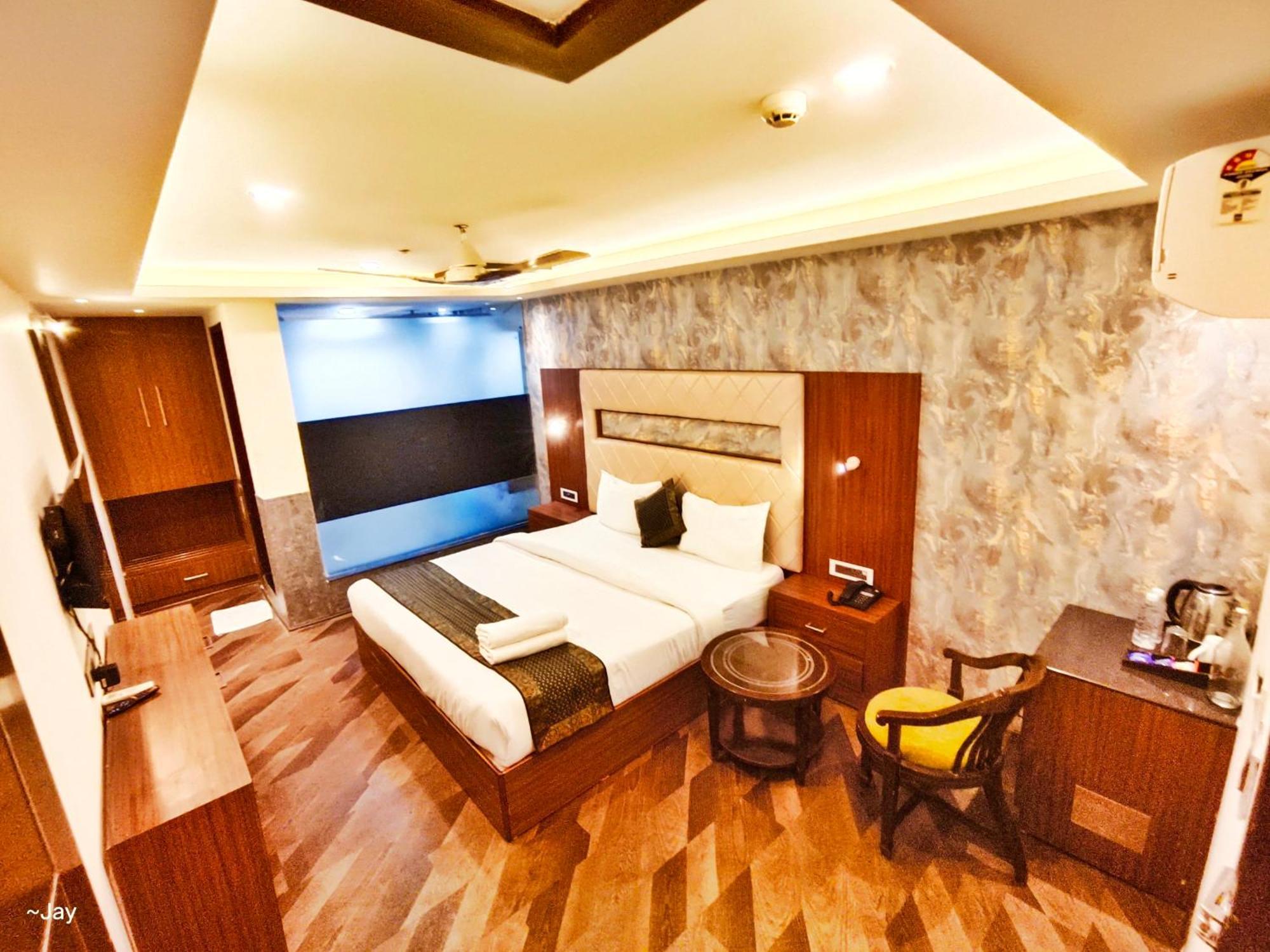 The Triumph Hotel 瓦拉纳西 外观 照片